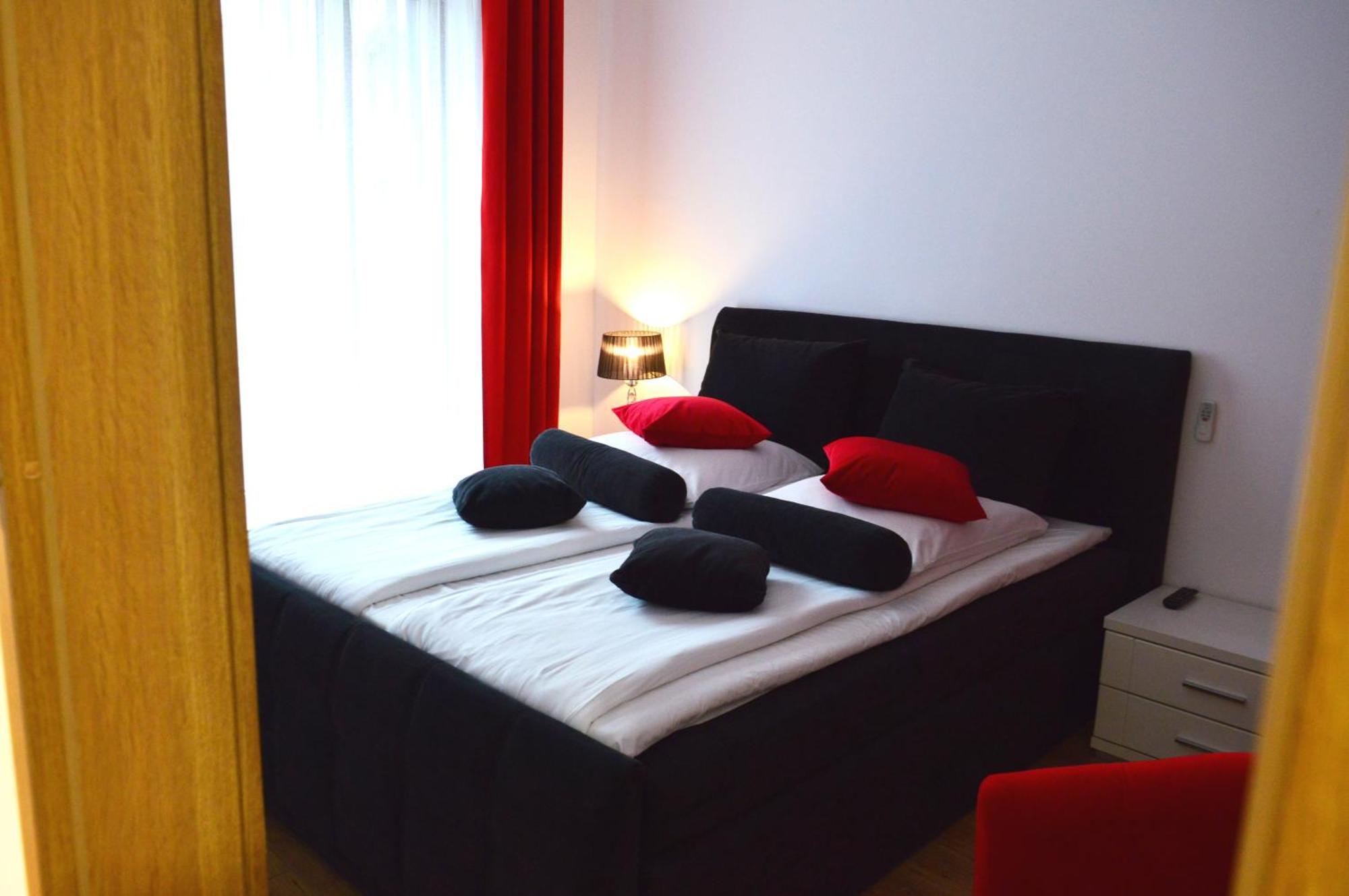 Katania Moxy Te&Am Cracow Διαμέρισμα Krasków Εξωτερικό φωτογραφία